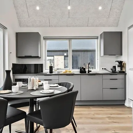 9951-hvide-sande-langsand-206 펜션 *